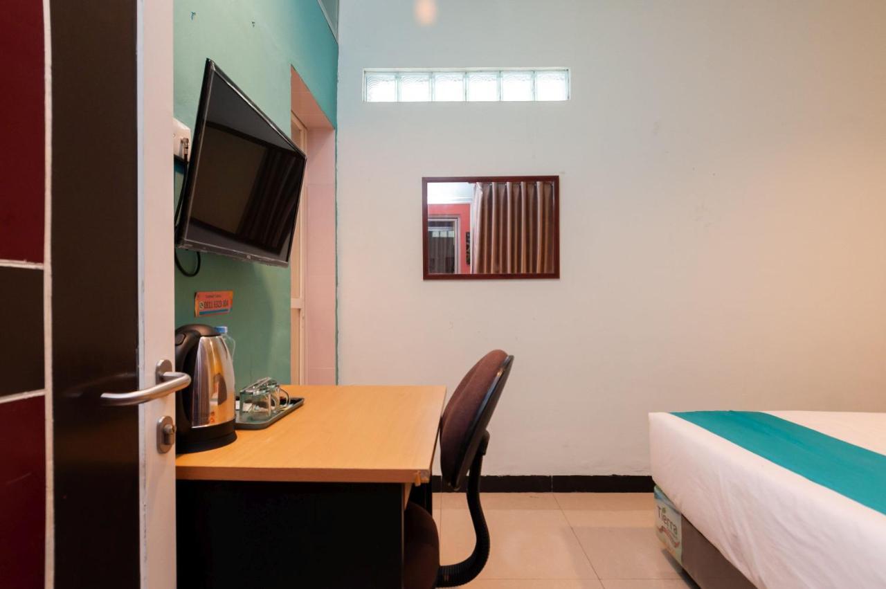 Sans Hotel Finest Medan Exteriér fotografie